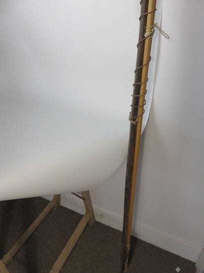 One bow and two arrows. Length of the bow:...