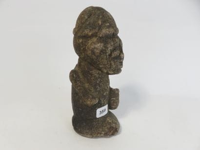 Funerary altar statuette. Stone. Broken and...