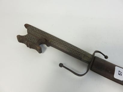 Set of three knives with their scabbard Wood...