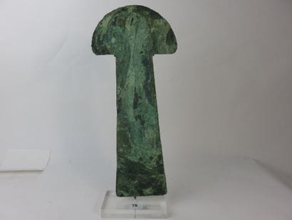 Tumi . Ritual knife used for trepanning....