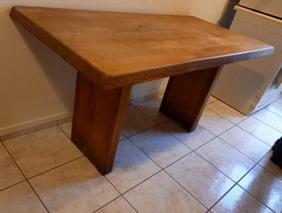 Pierre CHAPO - Table rectangulaire en orme...