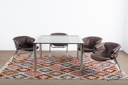 Circa 1970 - Ensemble composé de 4 chaises...