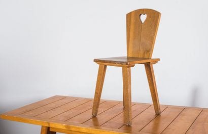 Circa 1960 - 13 Chaises en bois massif à...