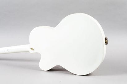 Beautiful electric guitar model GIBSON, recent...