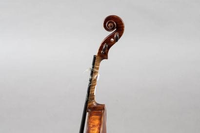 Violon 4/4 français vers 1920-1930, de facture...