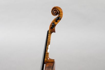 Interesting anonymous violin from the end...