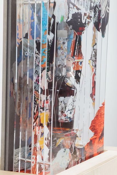 VHILS né en 1987 

Hennessy Special Collector's...