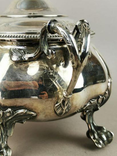 POT A SUCRE en argent. PARIS, Charles HARLEUX,...