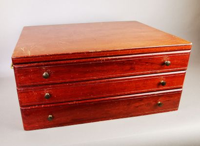 MENAGERE DE TABLE en argent (98 pièces)....