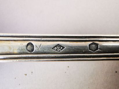LOUCHE en argent. DPTS, orfèvre P.G., 1809-1819....
