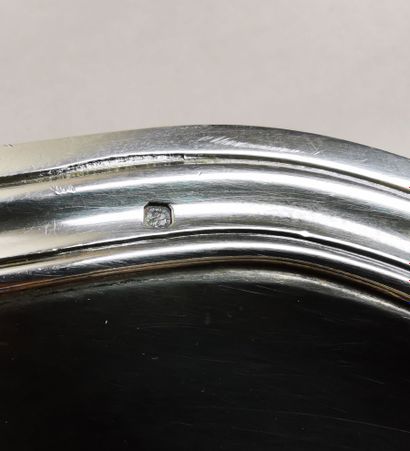DEUX PLATS en argent. PARIS, orfèvre E.C.,...