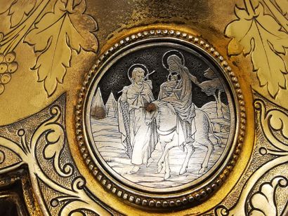 CALICE ET PATENE en argent doré. PARIS, Louis...