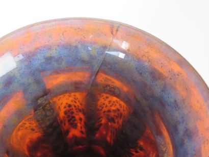 DAUM Nancy - MAJORELLE

Vase en verre marmoréen...