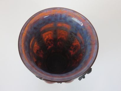 DAUM Nancy - MAJORELLE

Vase en verre marmoréen...