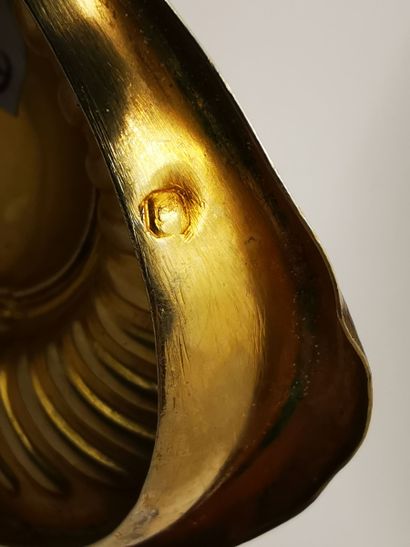 POT A SUCRE en argent. PARIS, ap. 1838 (Minerve)....