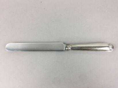 MENAGERE DE TABLE en argent (63 pièces)....