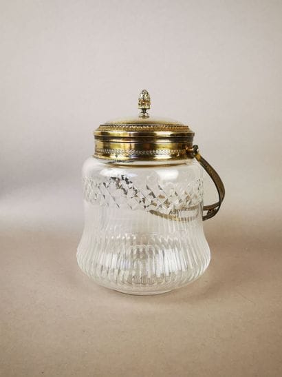 SEAU en cristal de Baccarat, monté en argent...
