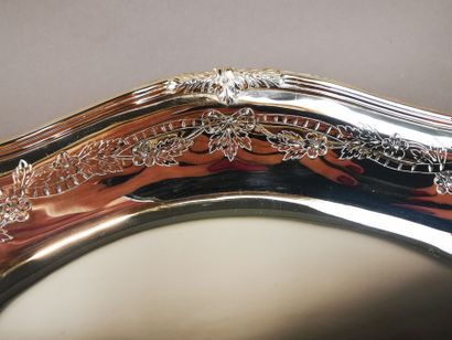 CORBEILLE en argent. BORDEAUX, J. FONTAN,...