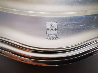 DEUX PLATS en argent. PARIS, orfèvre E.C.,...