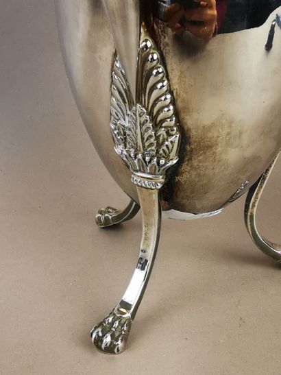 CAFETIERE en argent. PARIS, 1809-1819. Modèle...