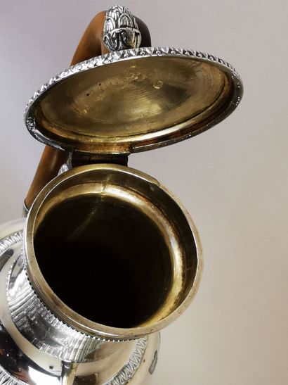 CAFETIERE en argent. PARIS, 1809-1819. Modèle...