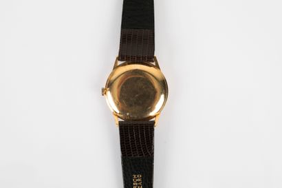 LONGINES N° 10737415 

Montre-bracelet en...