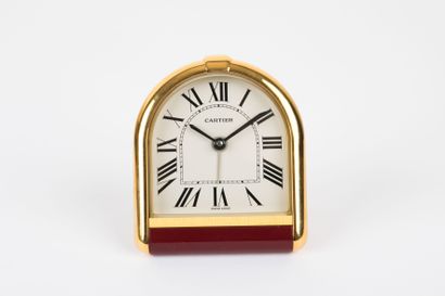 CARTIER, modèle Romane 

Réveil. Mécanisme...