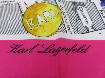 Karl LAGERFELD

Foulard en soie fuchsia à...