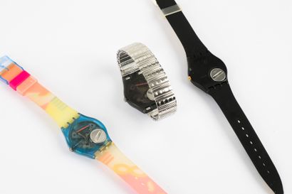 SWATCH 

Lot de trois montres, neuves de...