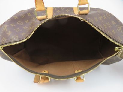 LOUIS VUITTON

Sac à main keepall monogramme...