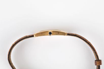 CARTIER, modèle TANK Américaine, boîtier...