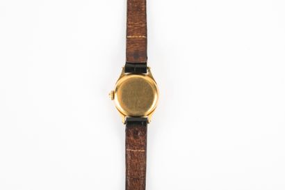 OMEGA 

Montre bracelet de dame en or 750...