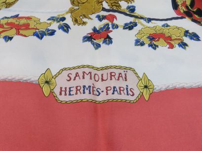 HERMES

Titré 