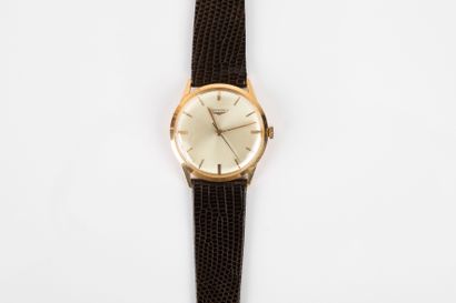 LONGINES N° 10737415 

Montre-bracelet en...