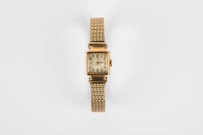 LIP 

Montre-bracelet en or 750 millièmes,...