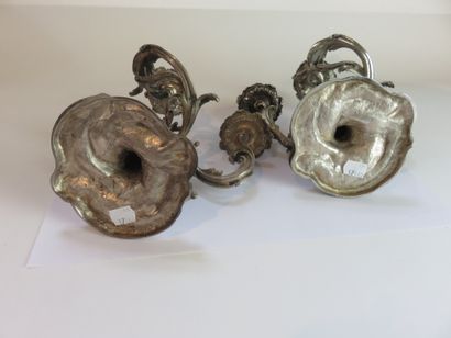 PAIRE DE CANDELABRES dits 