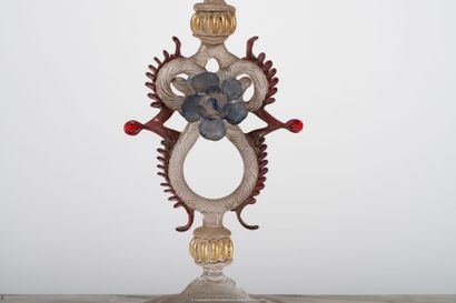 FLUTE EN VERRE DE VENISE gravé. Pied en verre...