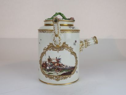 ALLEMAGNE, Meissen 

Chocolatière couverte...