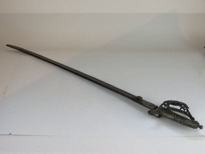 RARE SABRE D'OFFICIER DE LA MARINE BATAVE...