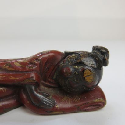 JAPON - Epoque EDO (1603-1868)

Netsuke en...