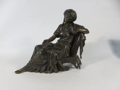D'après Mathurin MOREAU

Femme à la lecture

Bronze...