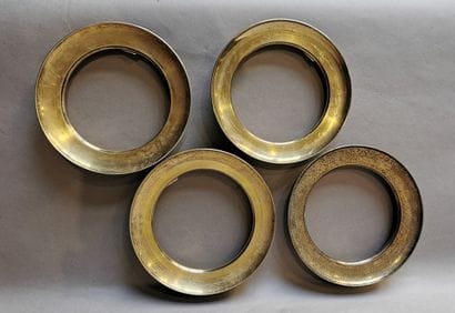 SERIE DE QUATRE MONTURES OU SUPPORTS en argent...