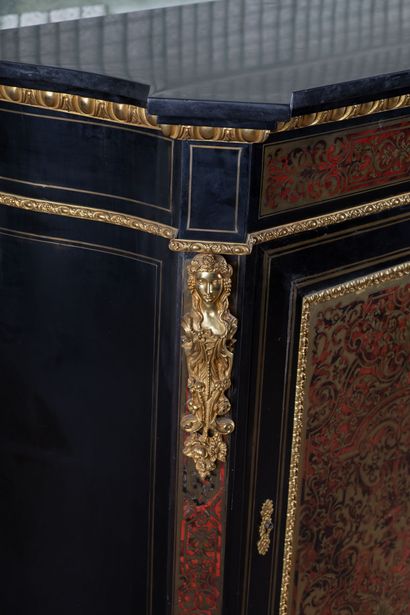 MEUBLE A HAUTEUR D'APPUI en marqueterie de...