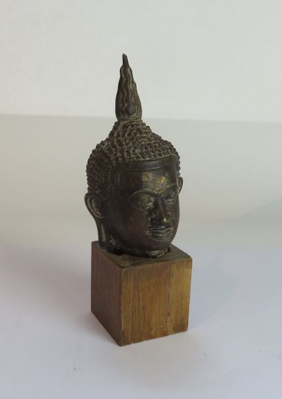 THAILANDE - XVIe/XVIIe siècle

Petite tête...