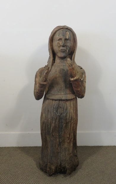 SCULPTURE MONOXYLE figurant une femme en...