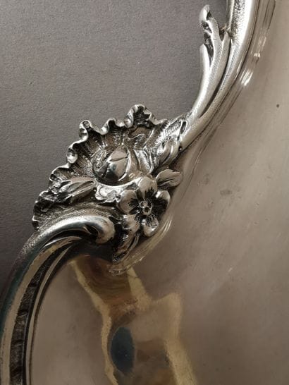 PLATEAU A LETTRES en argent. PARIS, Armand...