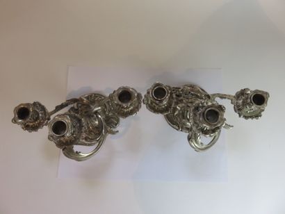 PAIRE DE CANDELABRES dits 