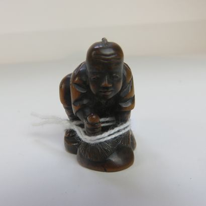 JAPON - XIXe siècle

Netsuke en bois, homme...