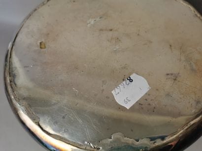 DEUX RAFRAICHISSOIRS A BOUTEILLES en métal...
