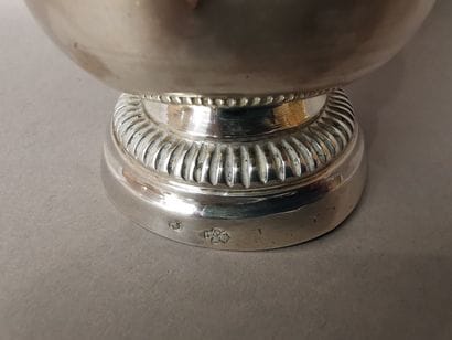 TIMBALE en argent. CHALONS-SUR-MARNE, Claude...